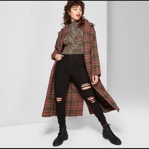 Black Distressed Skinny jeans